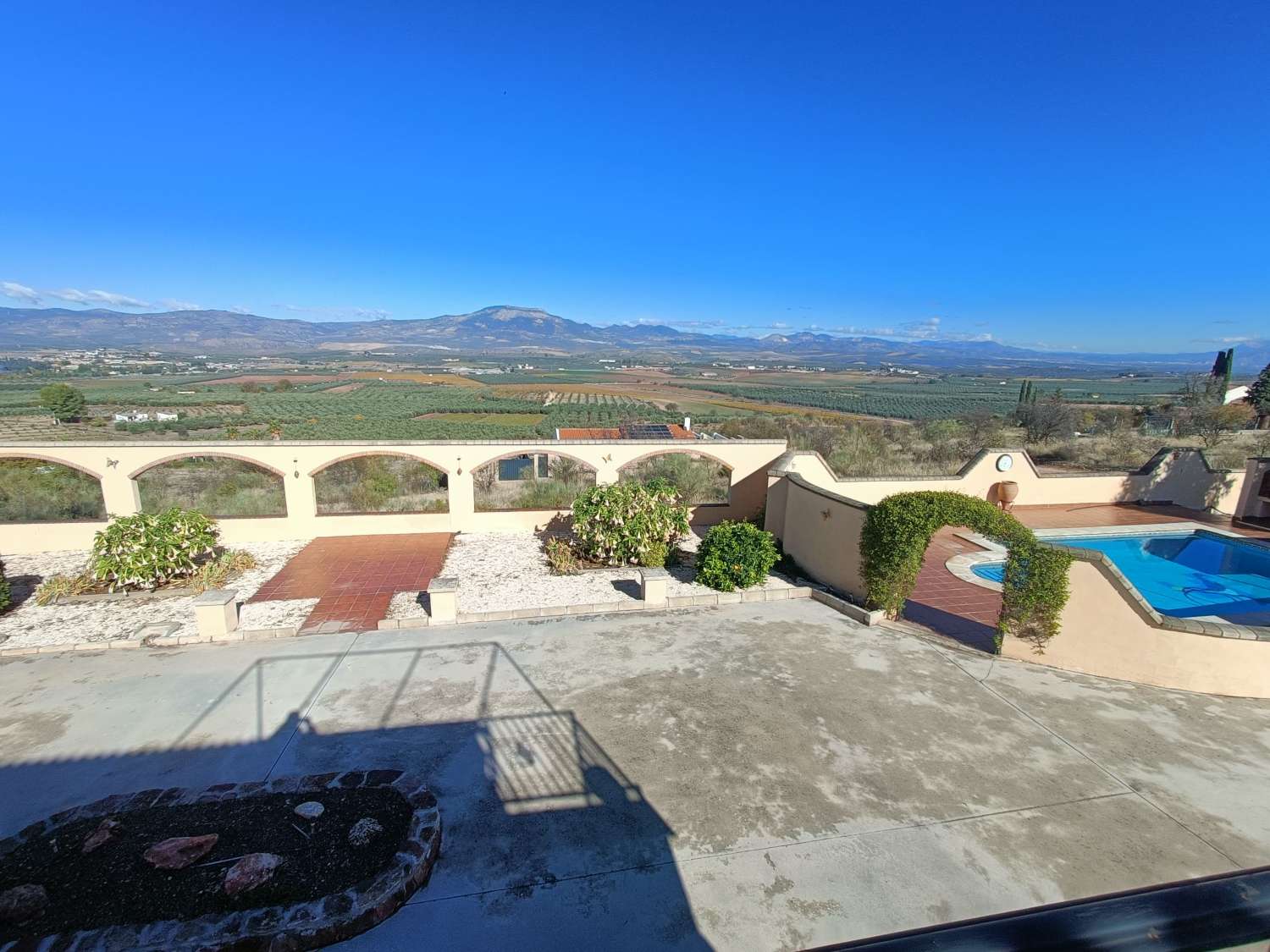 Talo myynnissä Moraleda de Zafayona