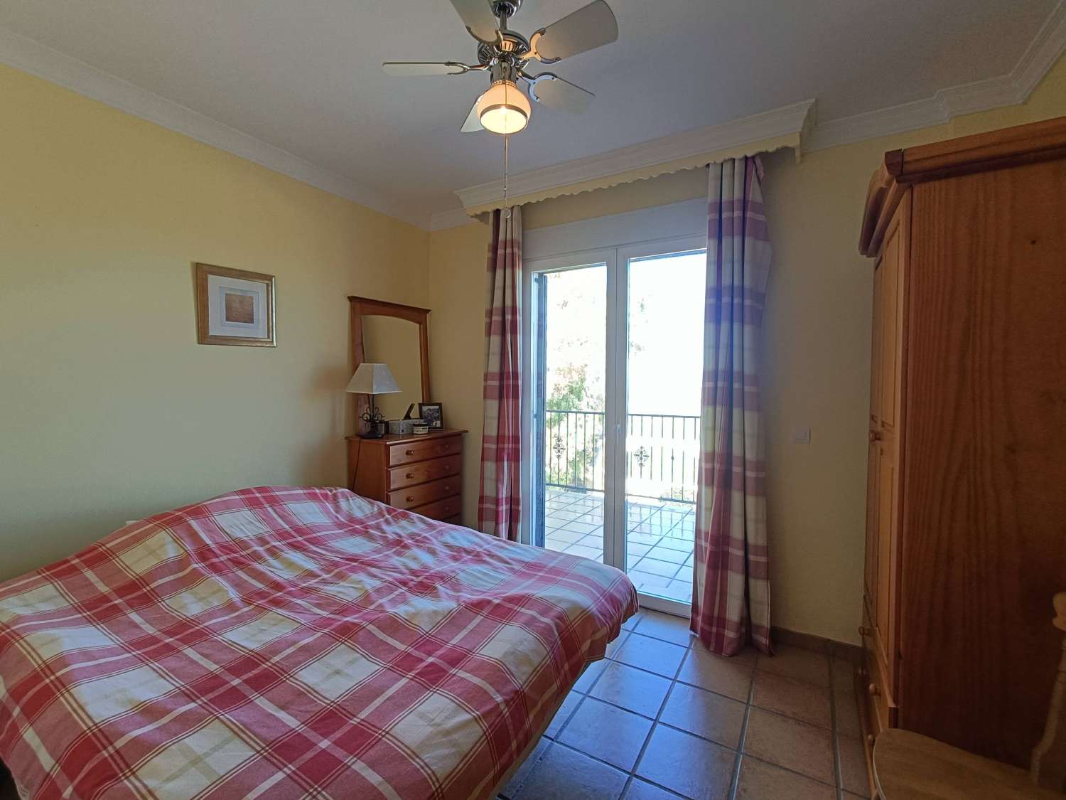 Talo myynnissä Moraleda de Zafayona