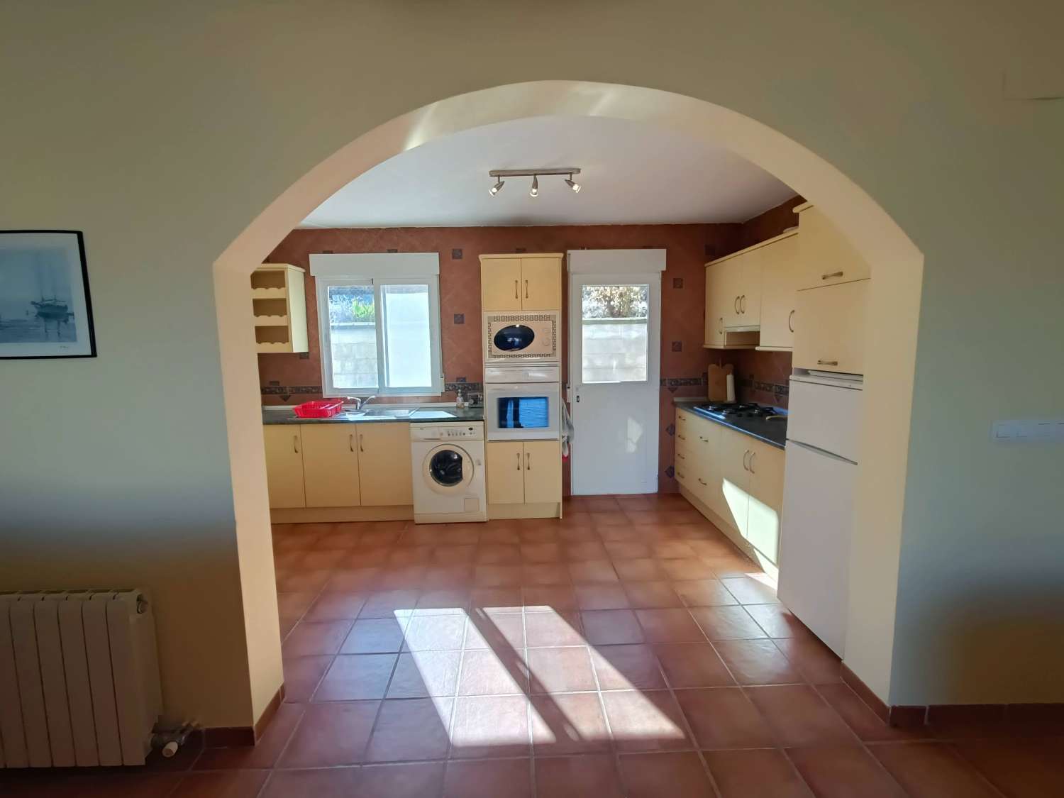 Talo myynnissä Moraleda de Zafayona