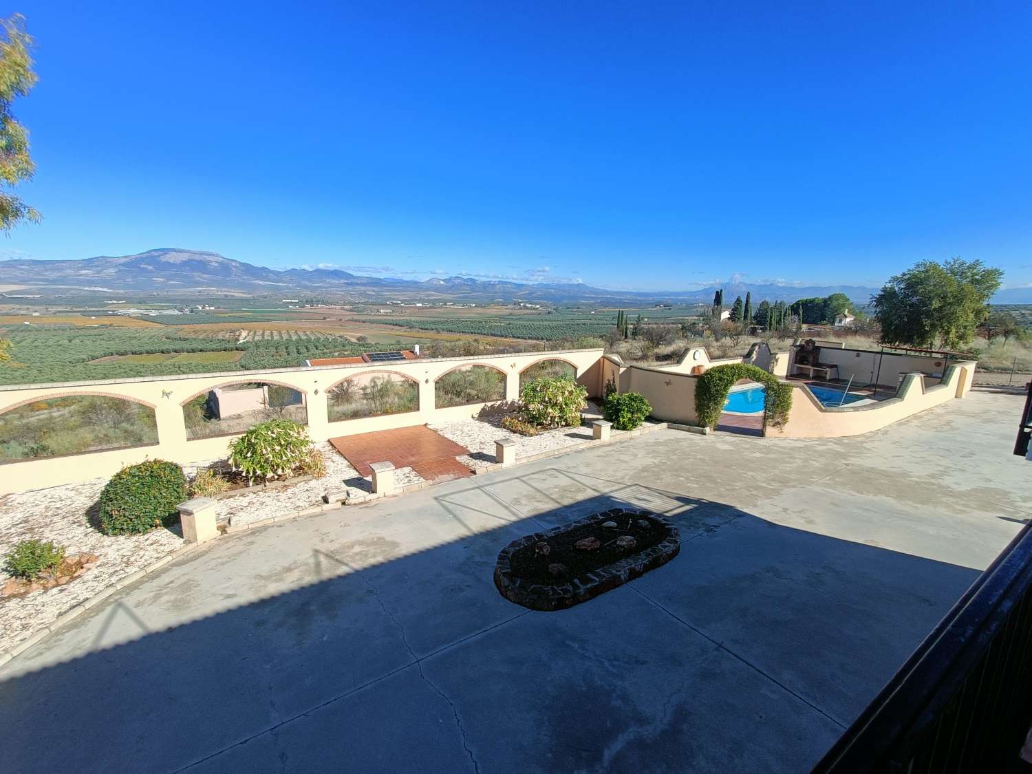 Talo myynnissä Moraleda de Zafayona