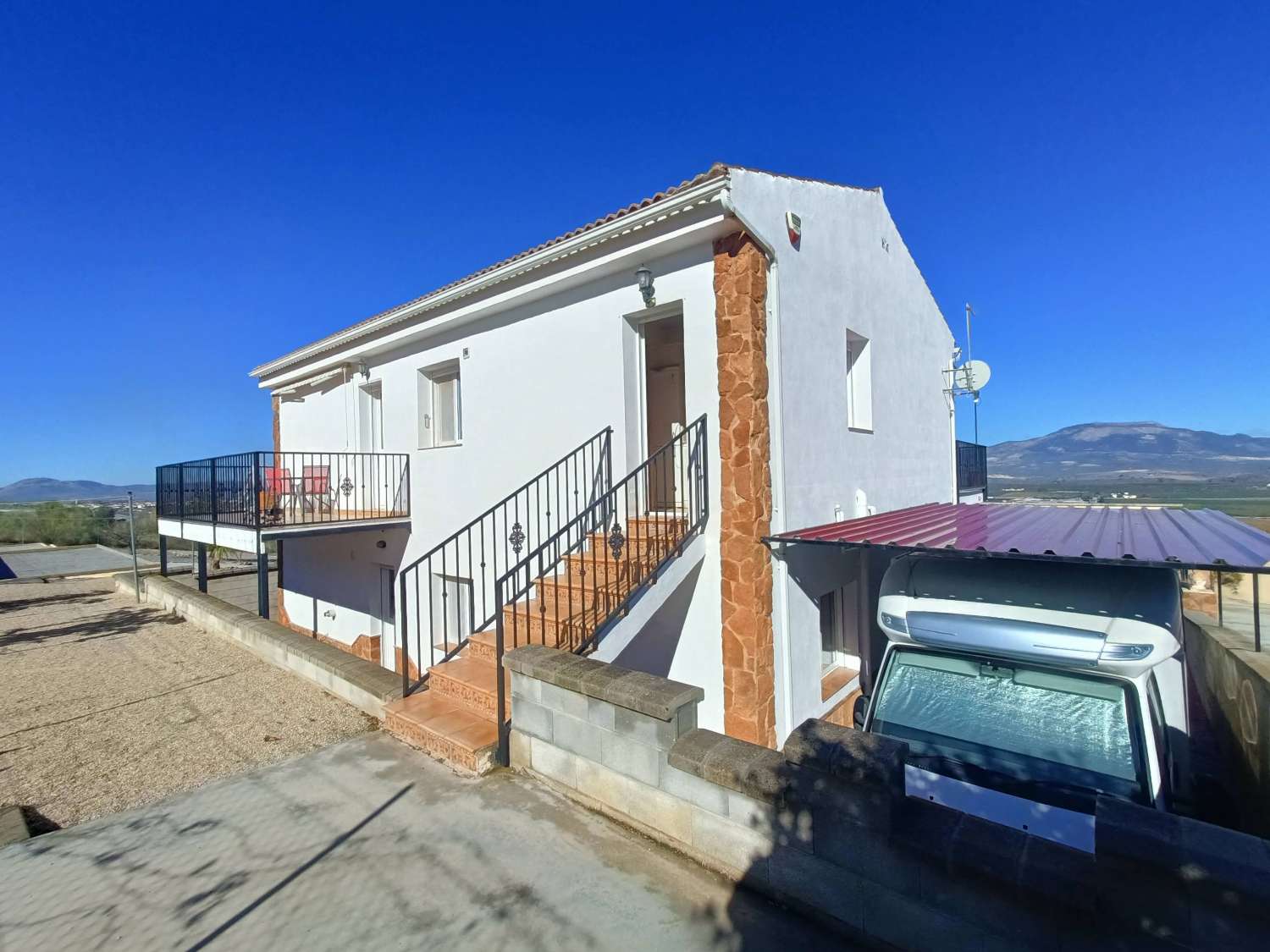 Talo myynnissä Moraleda de Zafayona