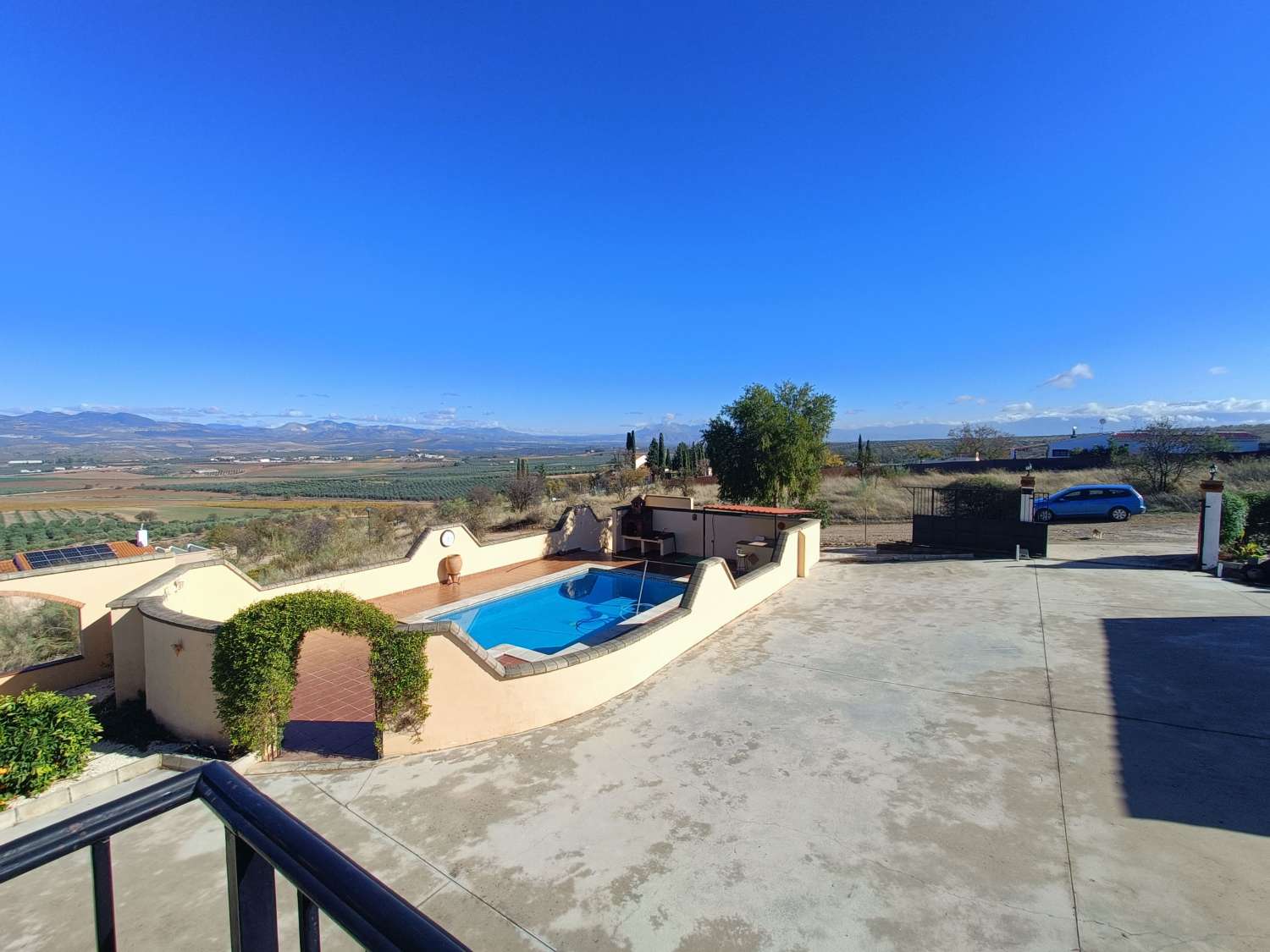 Talo myynnissä Moraleda de Zafayona