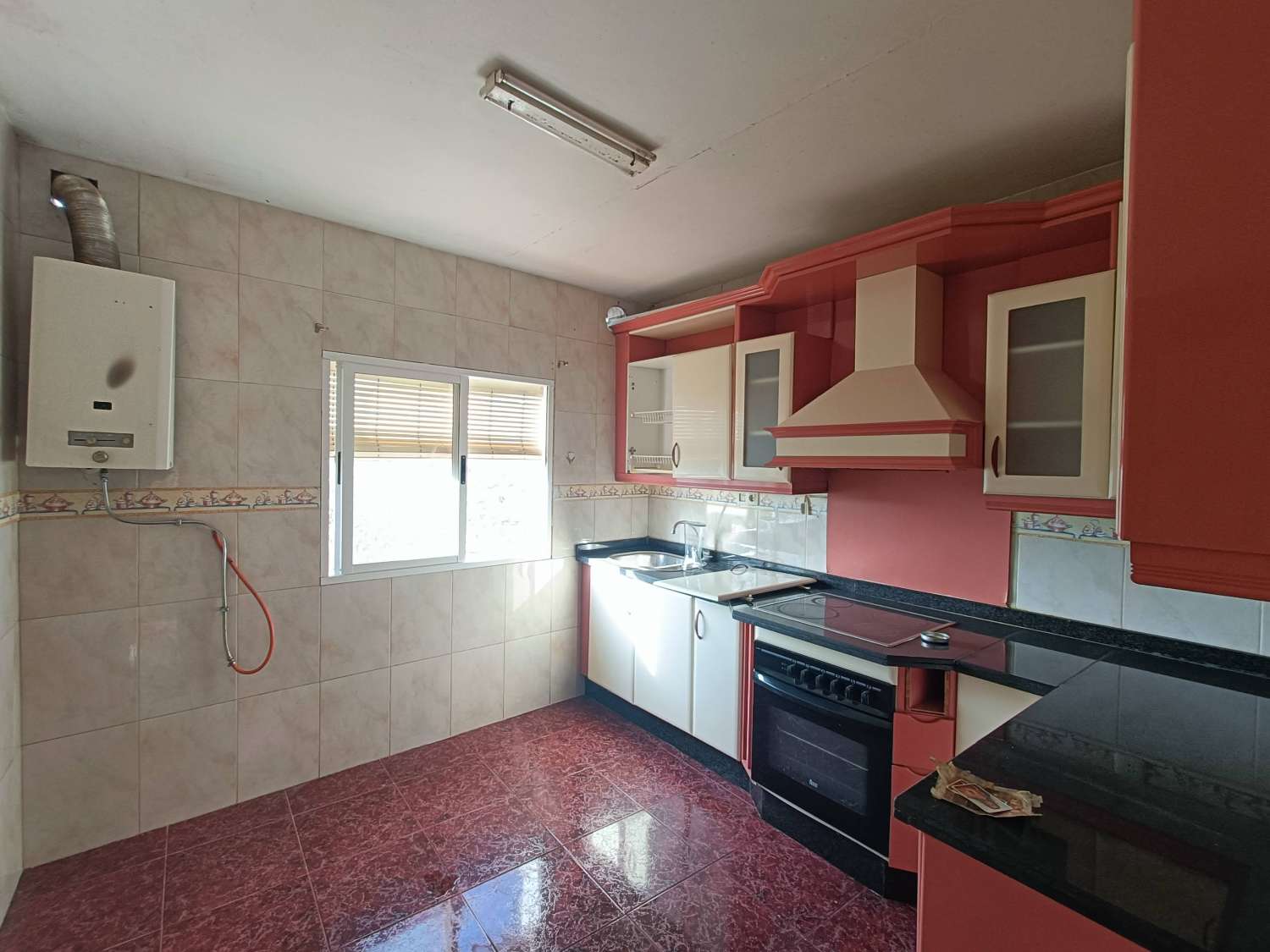 Hus til salgs til Íllora