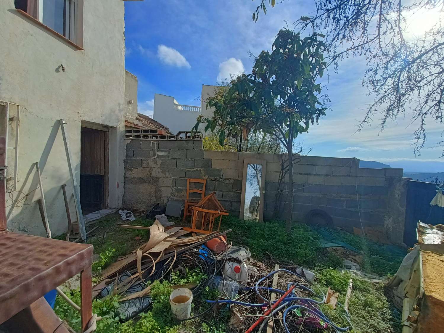 Hus til salgs til Íllora