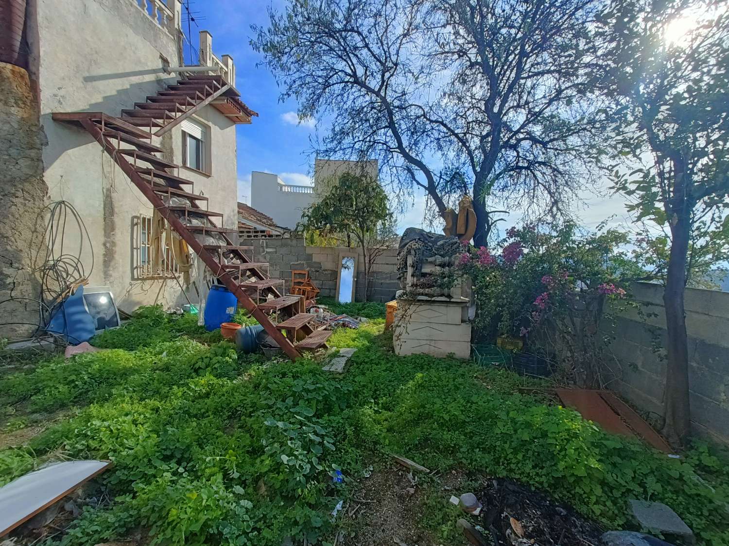 Hus til salgs til Íllora