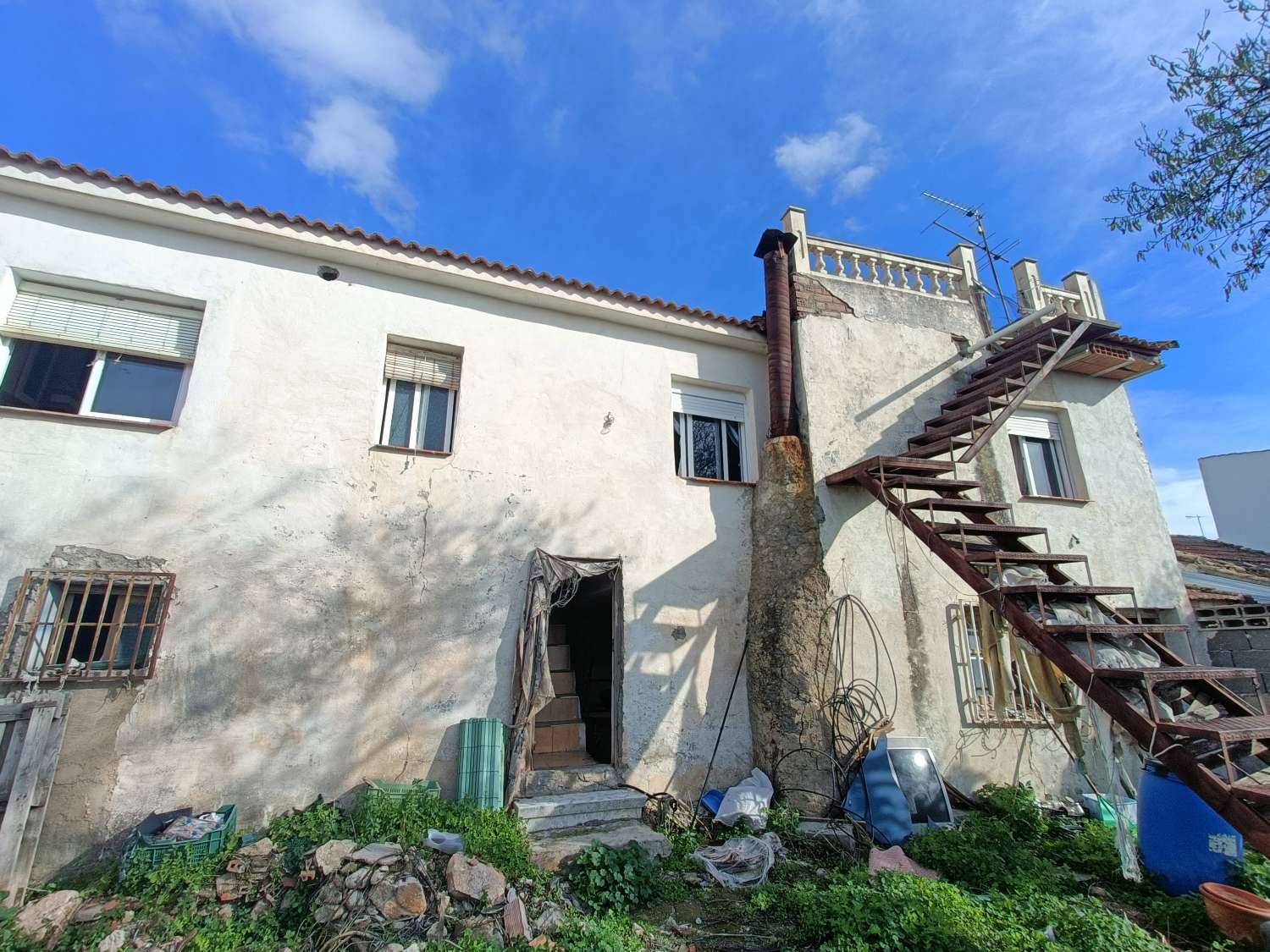 Hus til salgs til Íllora