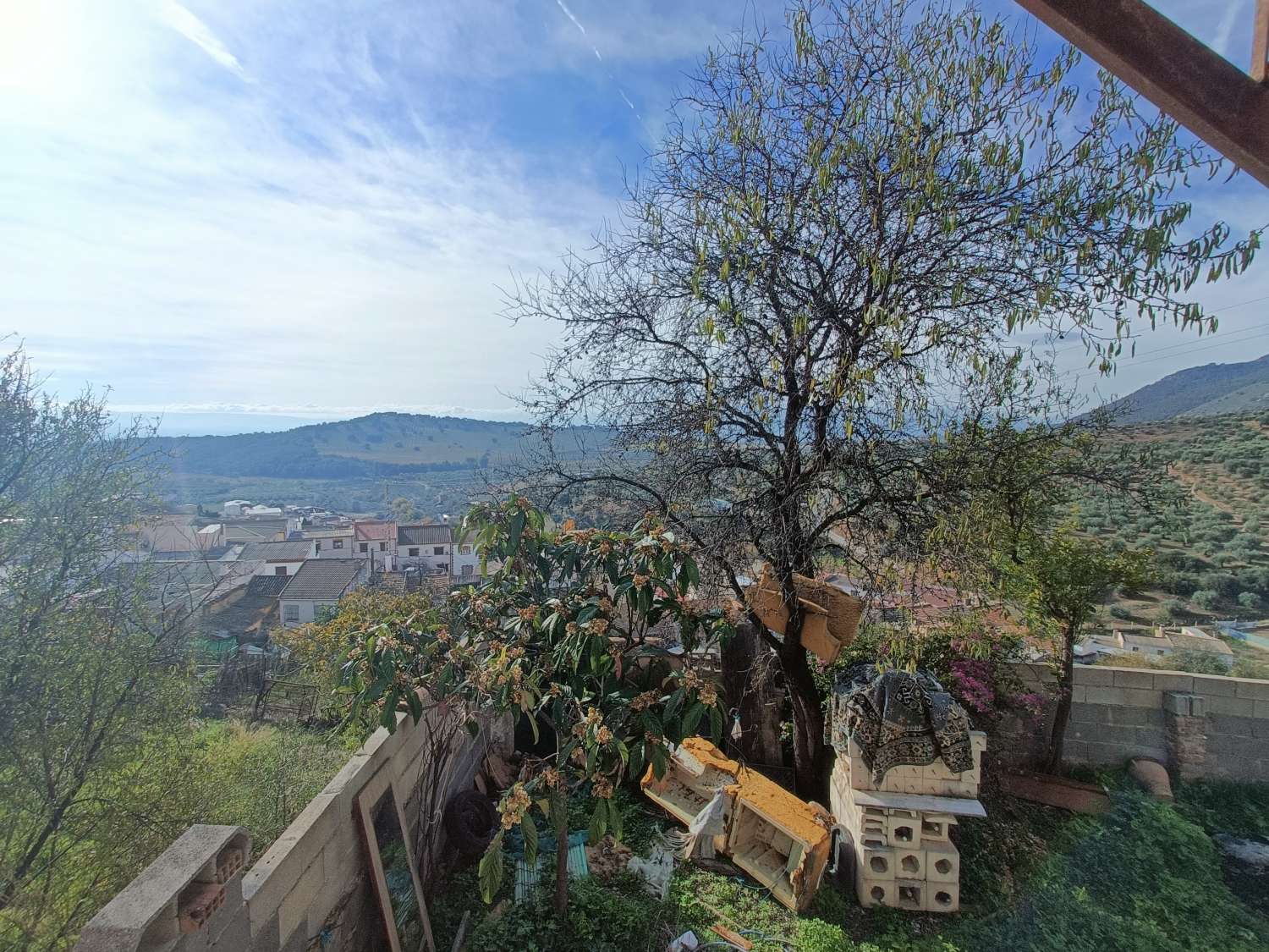 Hus til salgs til Íllora