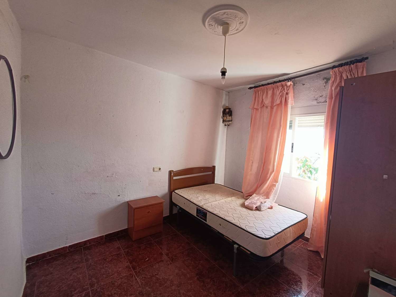 Hus til salgs til Íllora