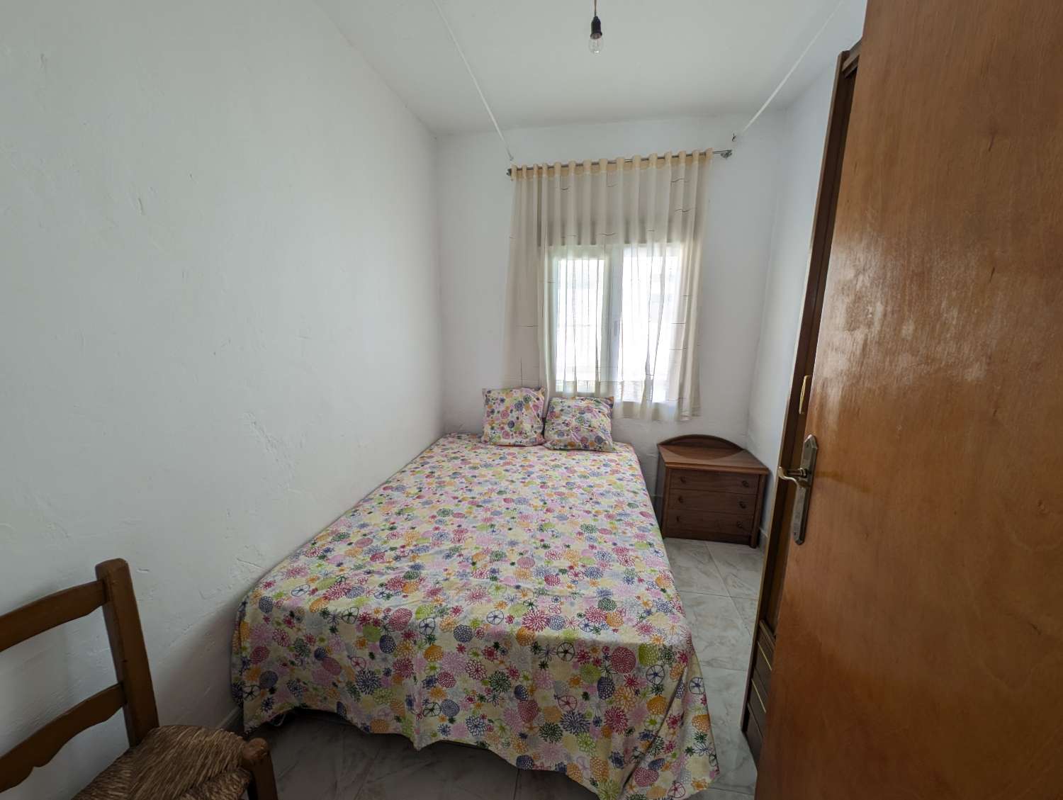 Spacious 4-Bed Townhouse with Large Private Patio & Air-Con for Sale in Granada Province