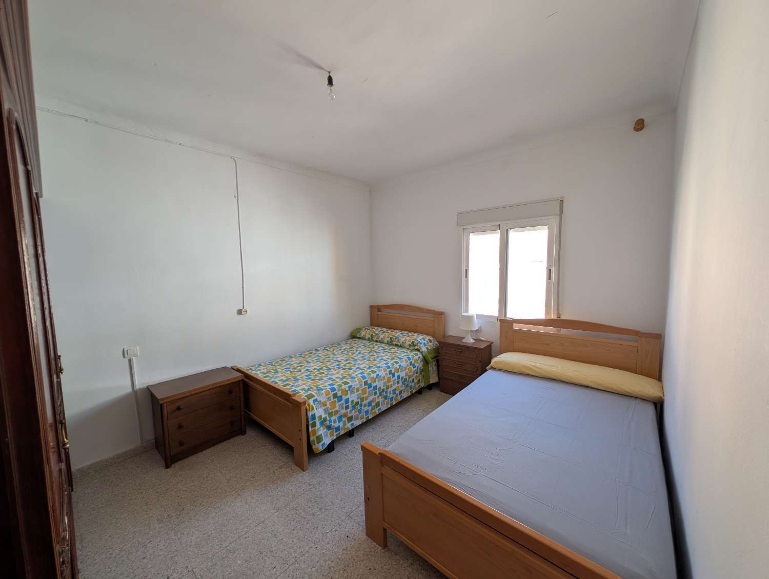 Spacious 4-Bed Townhouse with Large Private Patio & Air-Con for Sale in Granada Province