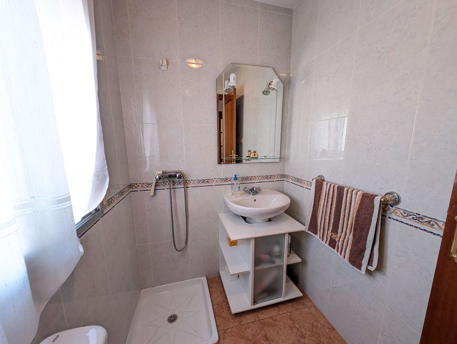 Authentic Andalusian Townhouse for Sale in Tocón, Granada – Terrace, Large Patio & Apartment Potential