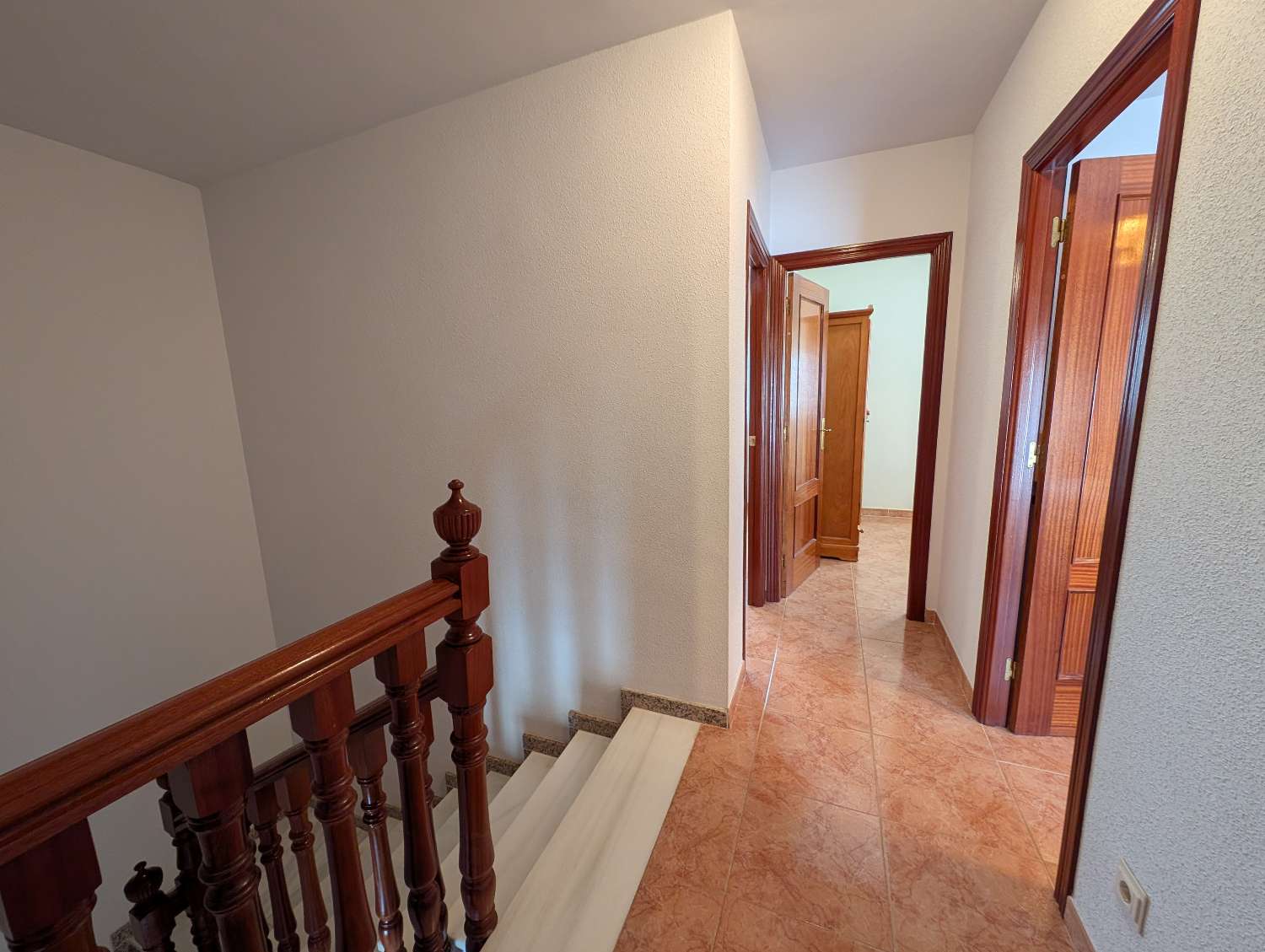 Authentic Andalusian Townhouse for Sale in Tocón, Granada – Terrace, Large Patio & Apartment Potential