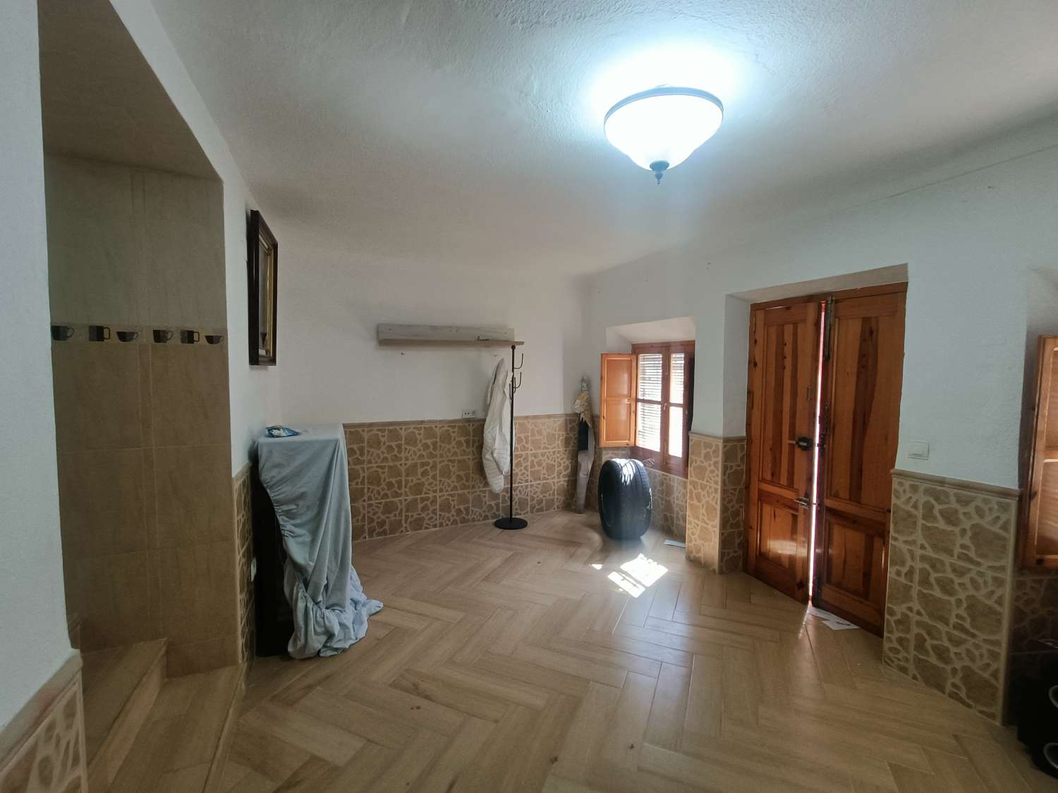 Fully renovated village house ready to move into
