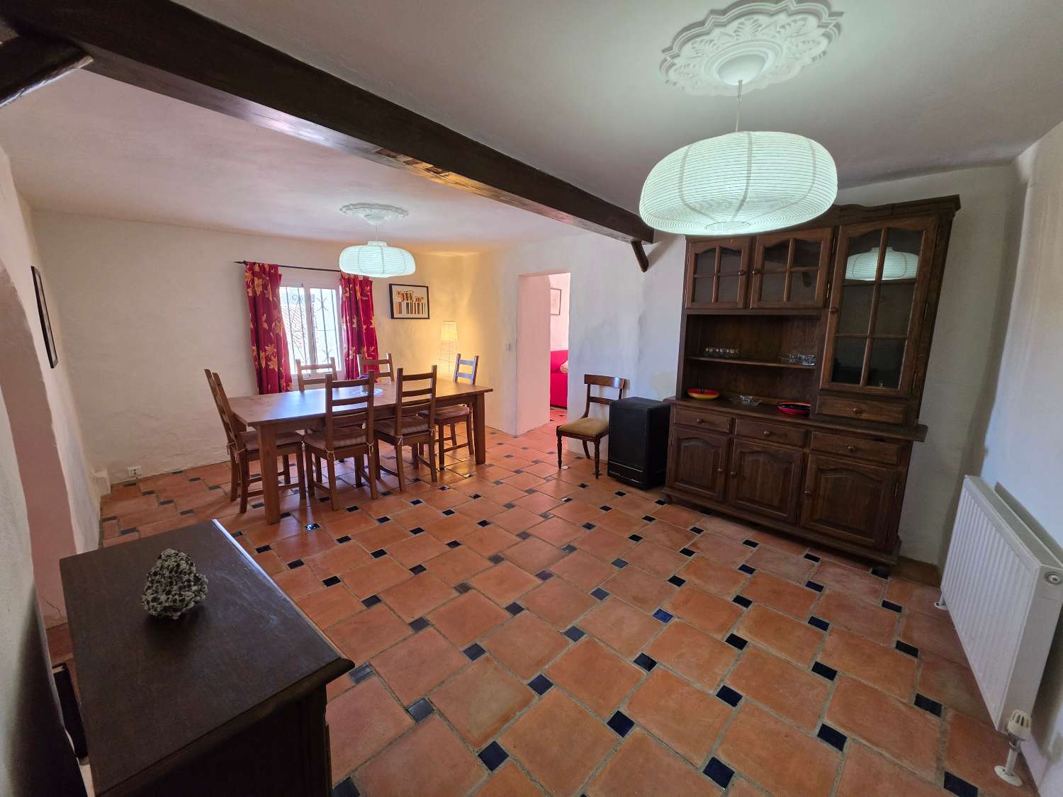 Talo myynnissä Alhama de Granada