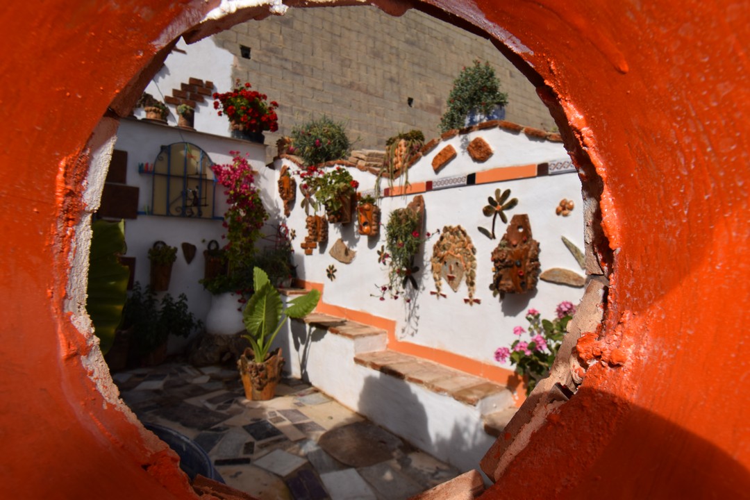 SCHÖNES HÖHLENHAUS ZU VERKAUFEN IN GRANADA, ANDALUSIEN