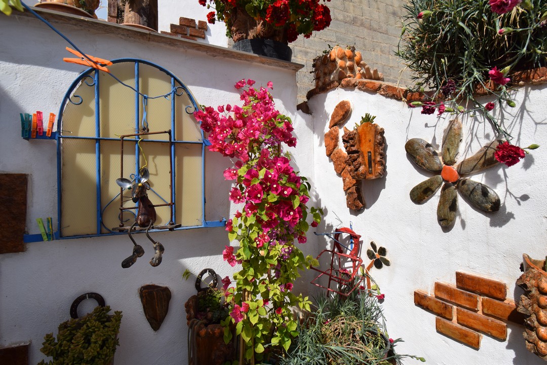 SCHÖNES HÖHLENHAUS ZU VERKAUFEN IN GRANADA, ANDALUSIEN