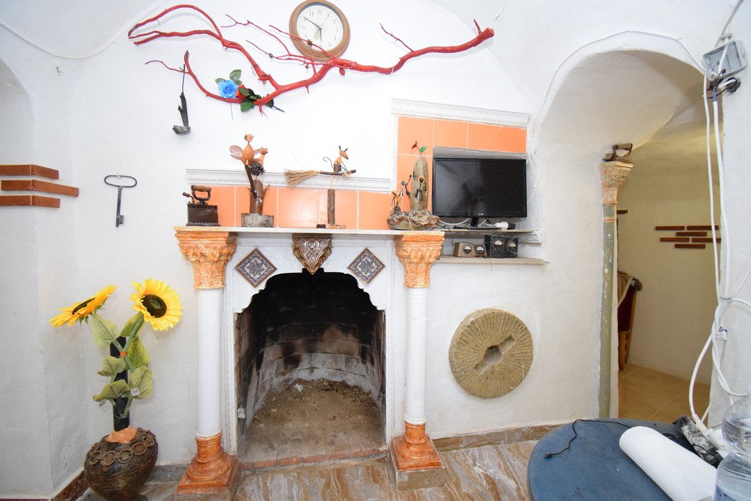 PRECIOSA CASA CUEVA EN VENTA EN GRANADA, ANDALUCIA