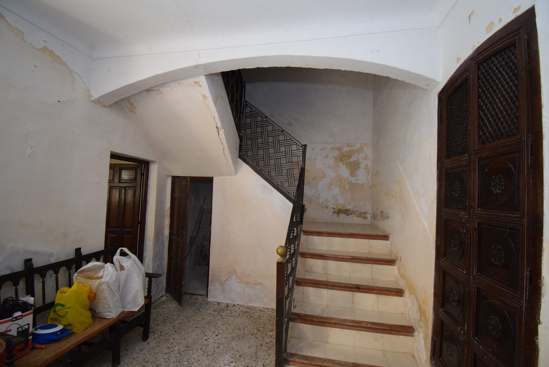 UNIQUE MANOR HOUSE FOR SALE IN MONTEFRIO-ANDALUCIA