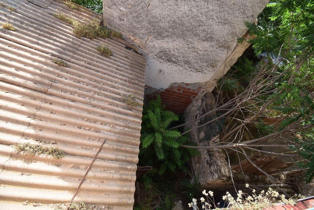 GROSSES HAUS ZUM REFORMIEREN, MIT PATIO, TERRASSE UND AUSSICHT