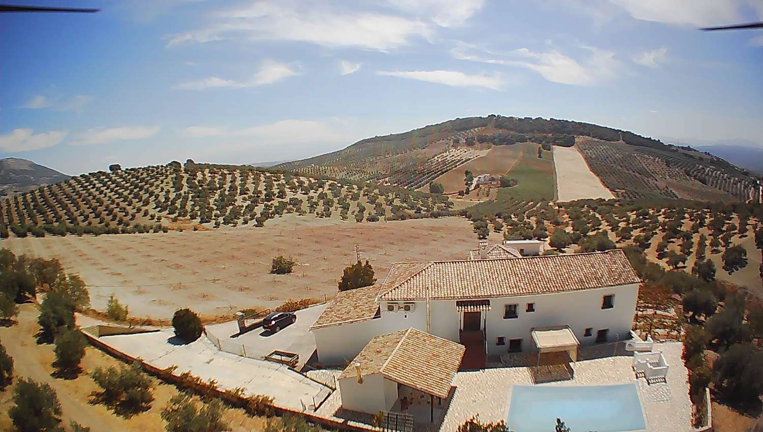 IMPRESIONANTE CORTIJO CON 5 APARTMENTOS INDEPENDIENTES