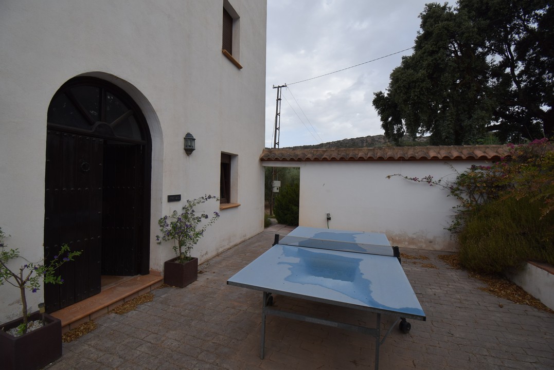 ESTUPENDA CASA DE CAMPO CON ANEXO INDEPENDIENTE, PISCINA Y ESTUPENDAS VISTAS