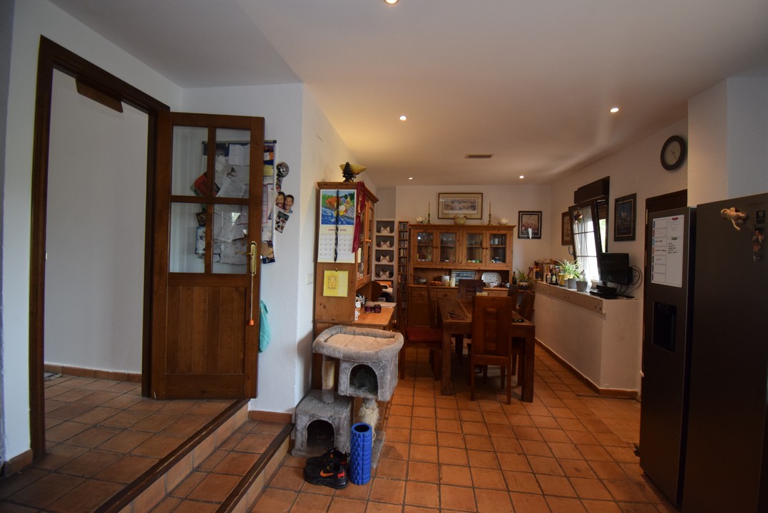 5 BED 3 BAD COUNTRY PROPRTY & SEPARATE ANNEXE WITH FANTASTIC VIEWS