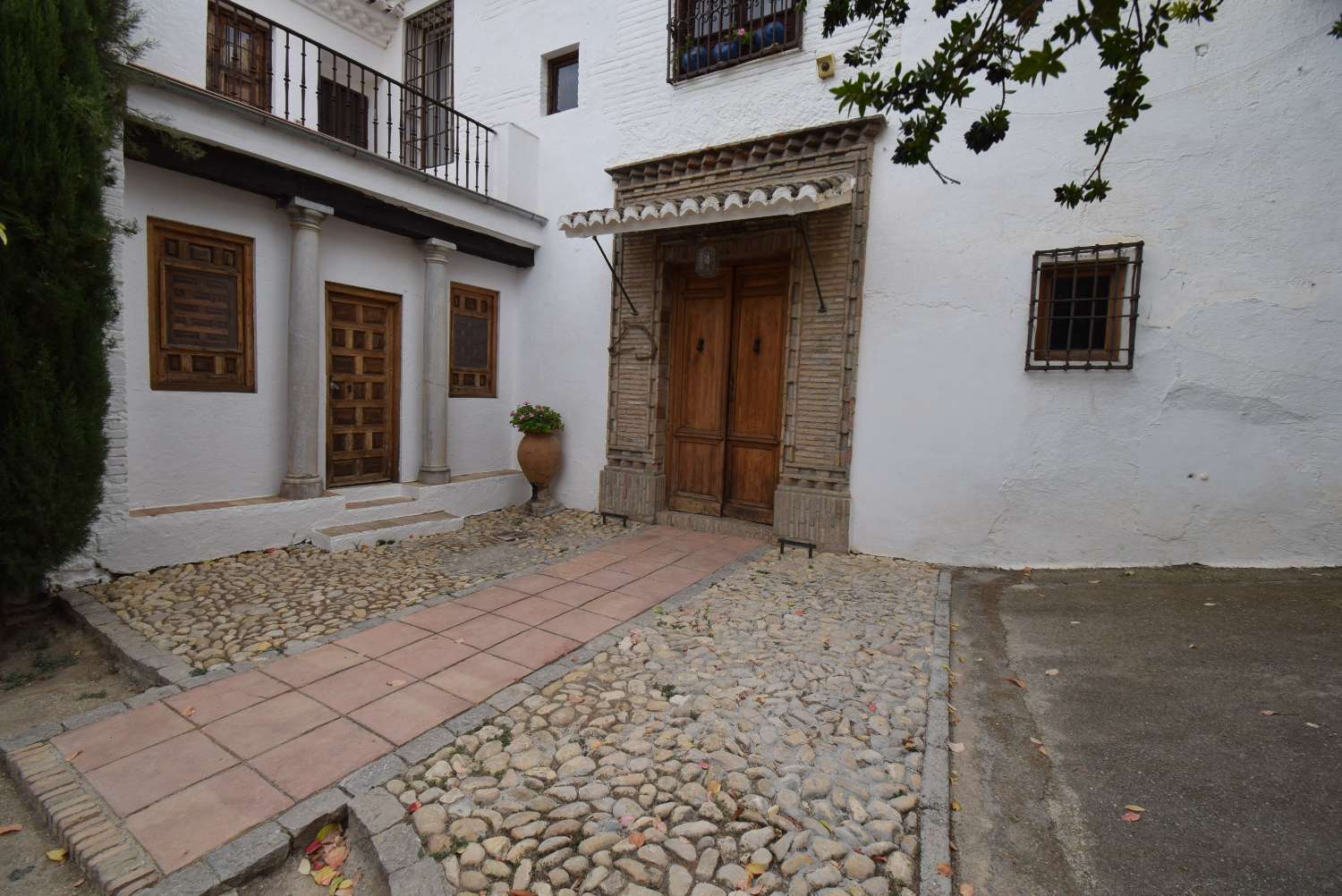 CASA SINGULAR A 10 MINUTOS DE GRANADA