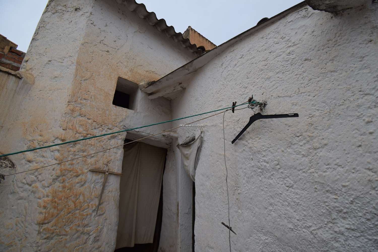 DEUX MAISONS A REFORMER AU PRIX D'UNE