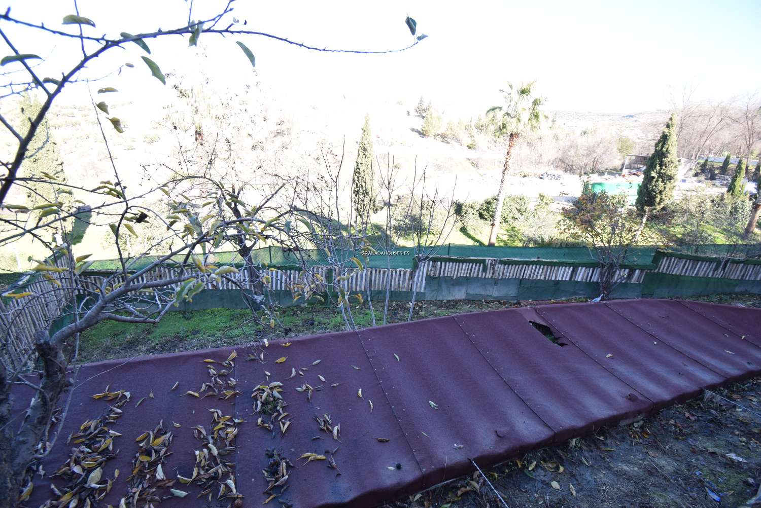 Casa di paese con ampi spazi esterni e vista