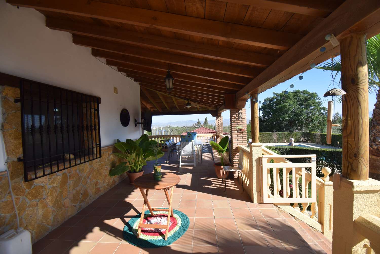 Fantástica villa independiente con pista de tenis, piscina y excelentes vistas