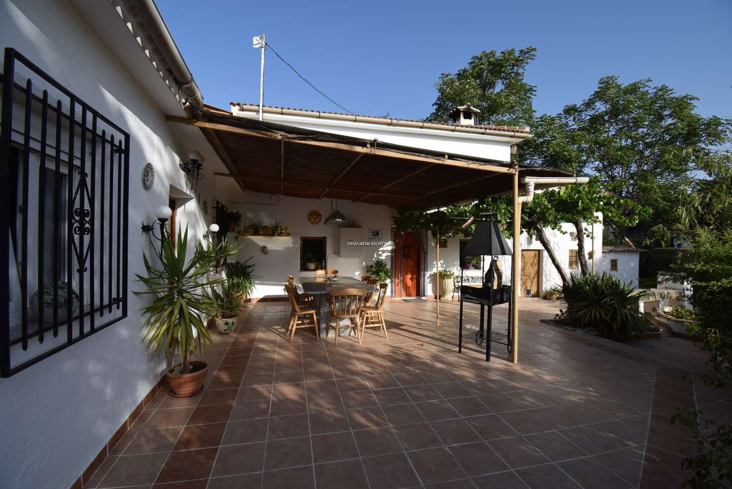 2 CASAS DE CAMPO  INDEPENDIENTES