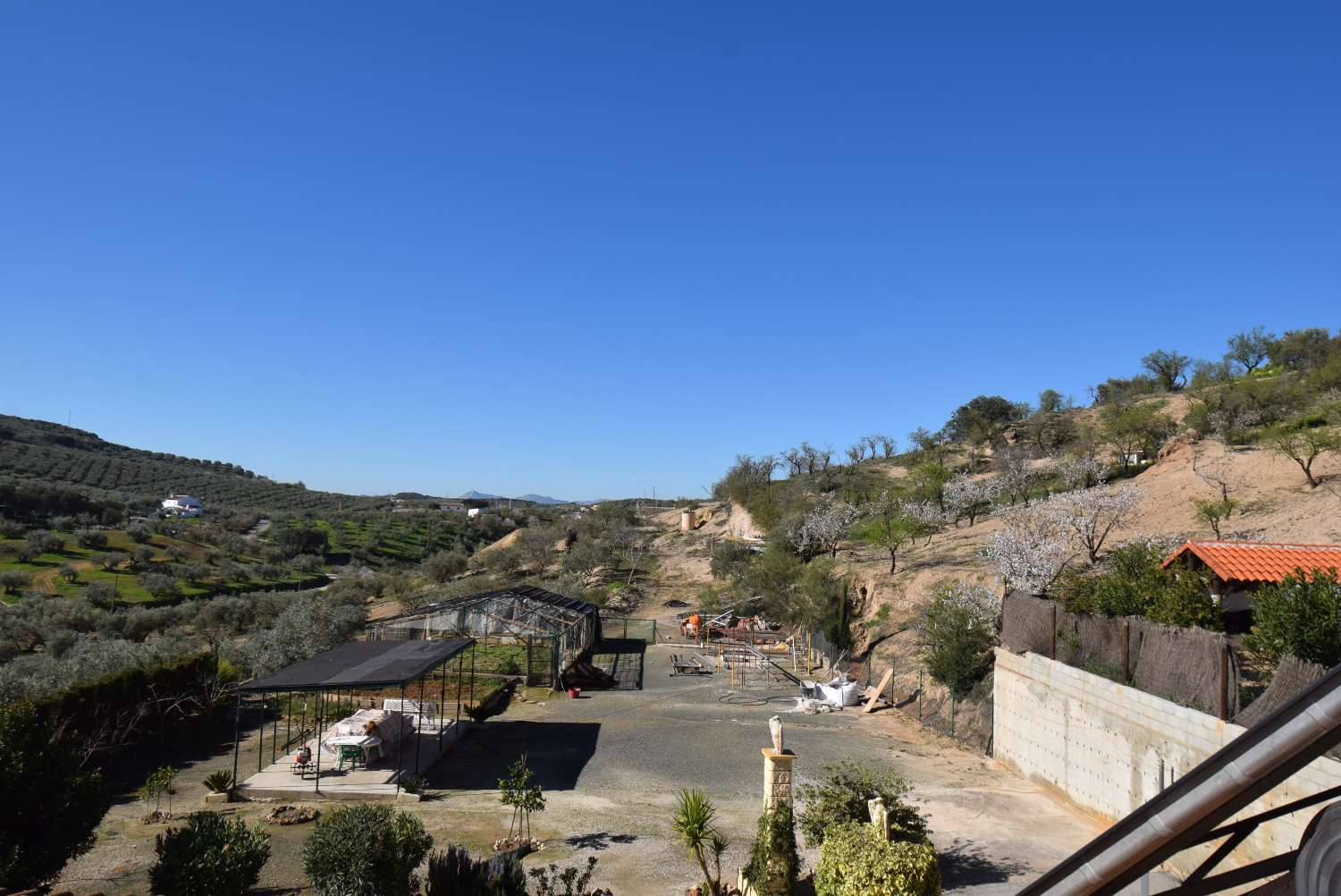 CASA INDIPENDENTE CON VISTA FANTASTICA