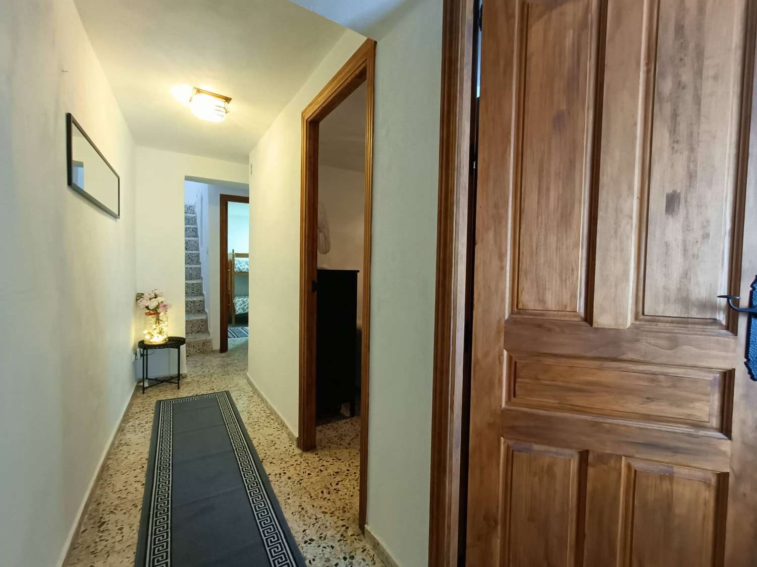 Zrekonstruovaný řadový dům se 2 terasami a krásným výhledem