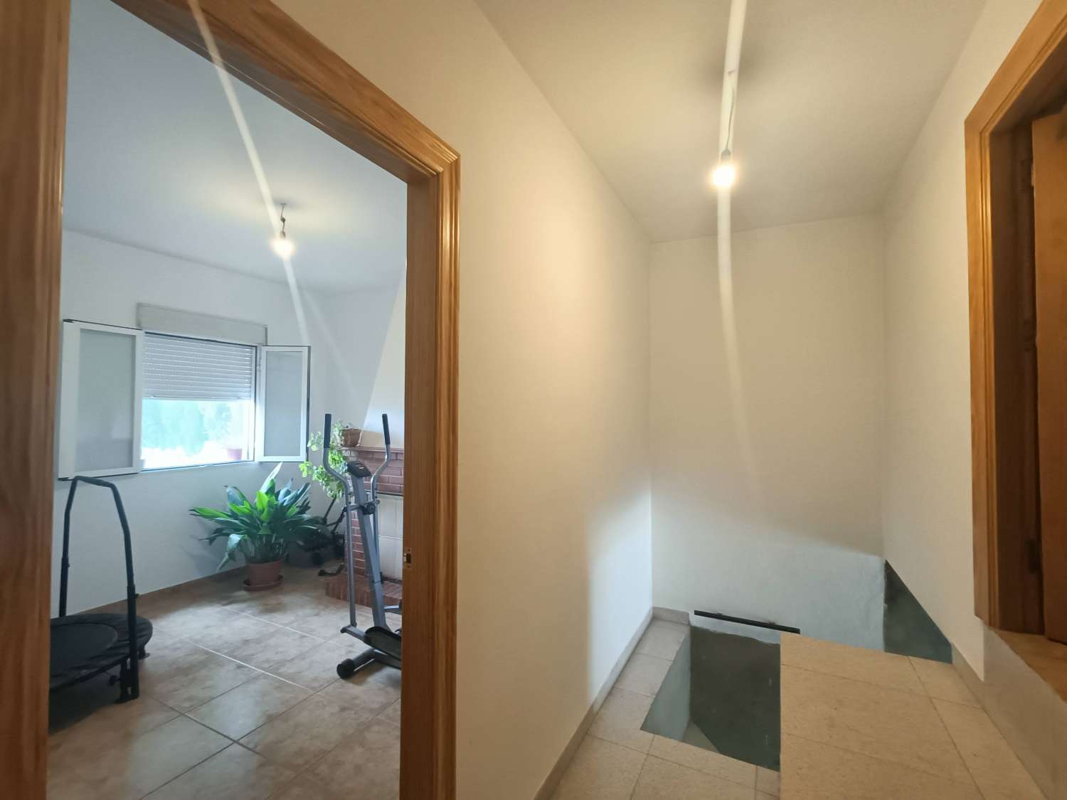 Gran casa independiente con magníficas vistas en las afueras del pueblo