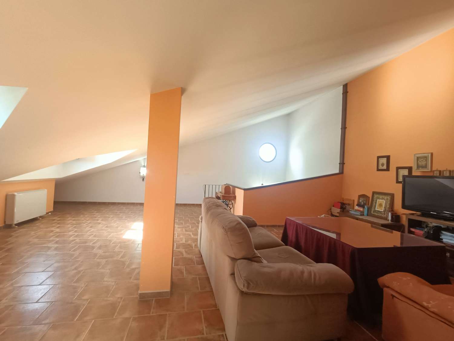 Haus zum verkauf in Huétor Tájar