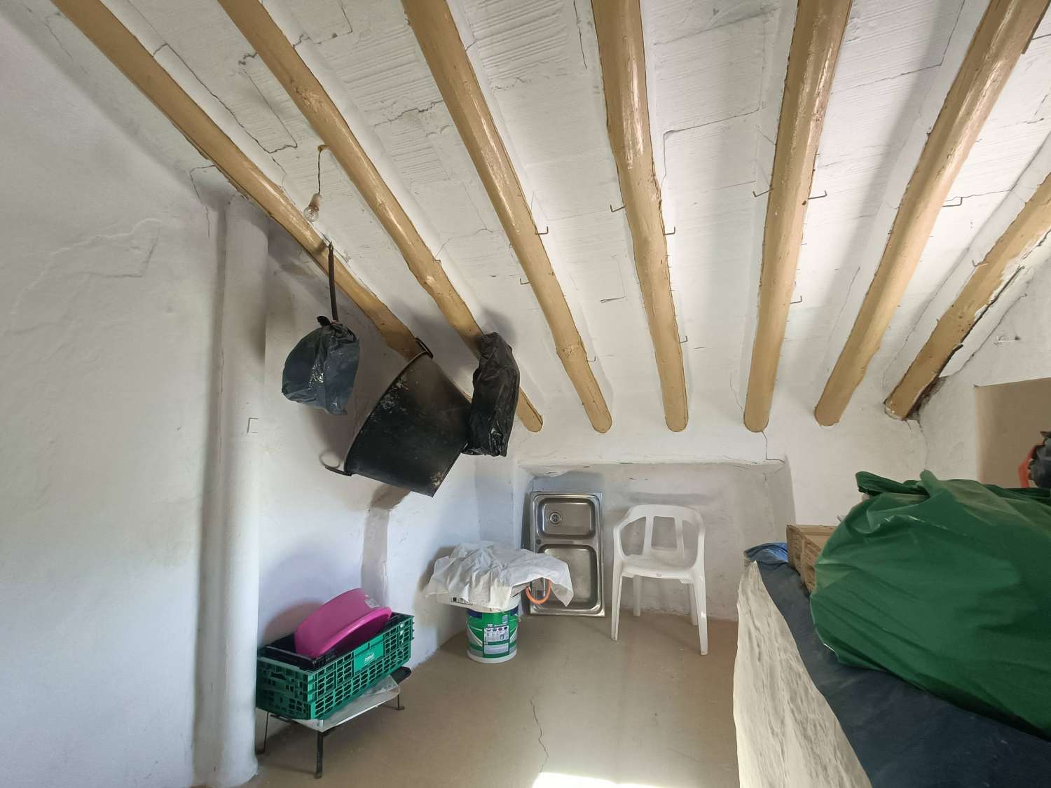 Traditional farmhouse for renovation