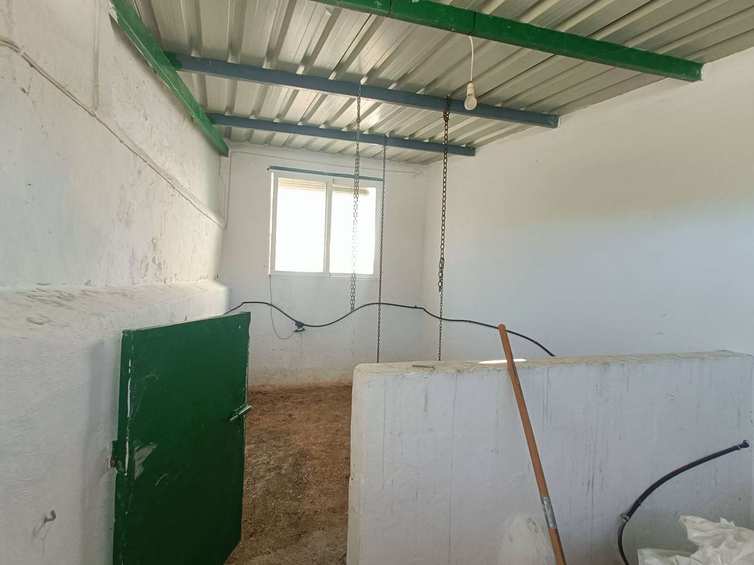 Traditional farmhouse for renovation