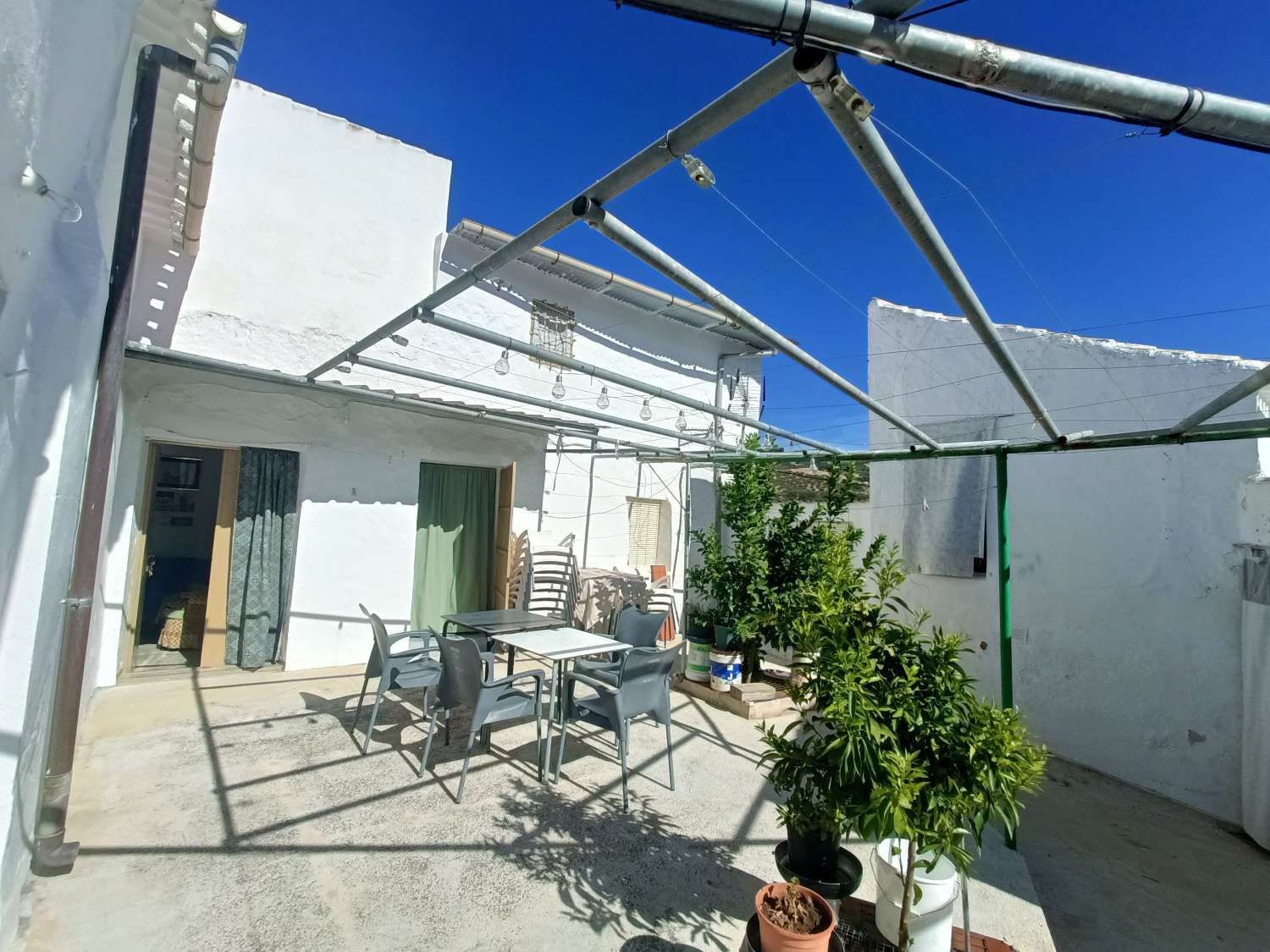 Traditional farmhouse for renovation