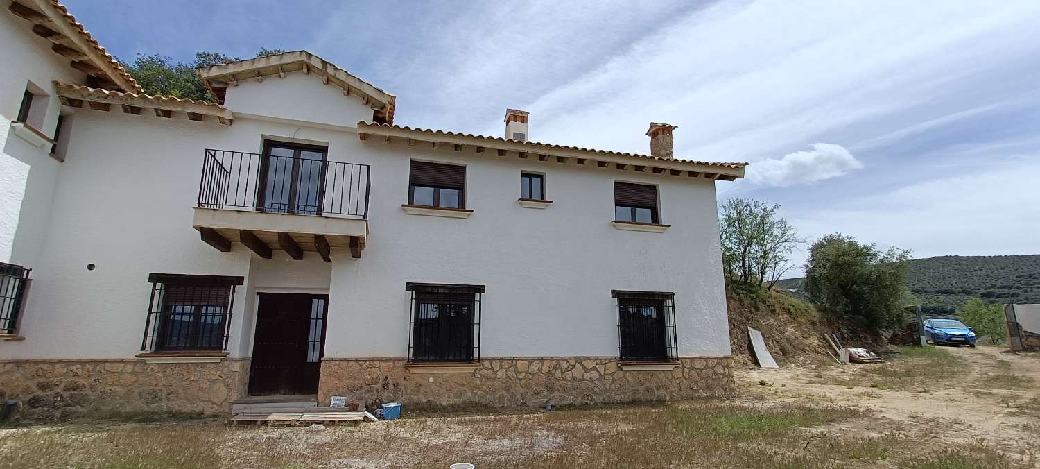 IDEAL CORTIJO PER ALLOGGIO RURALE CON MONTEFRIO VISTA